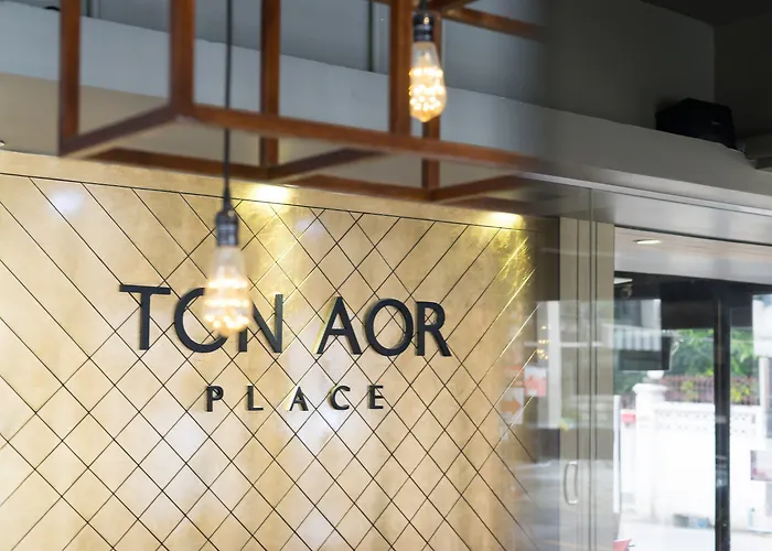 Hotel Ton Aor Place 3*