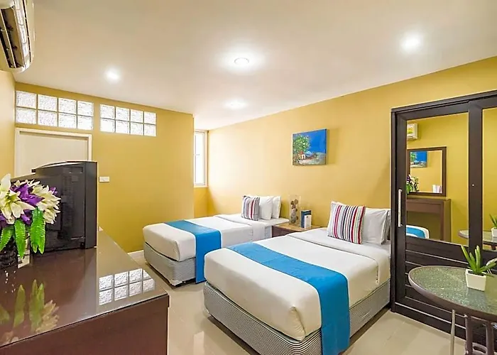Ton Aor Place Hotel 3*